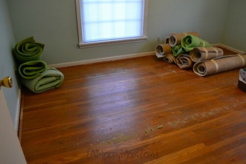 Restoring Hardwood Floors Under Carpet, Best Way To Remove Old Carpet Padding From Hardwood Floors